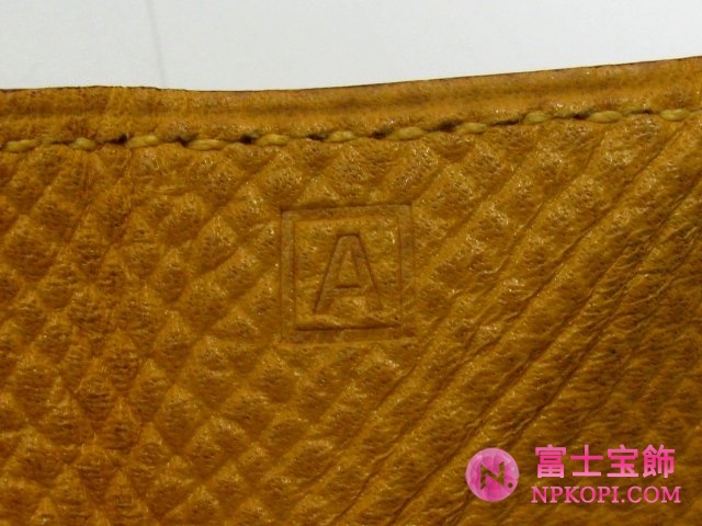 エルメスルヴァンキャトルイエロー（金具：ゴールド）HERMES328043